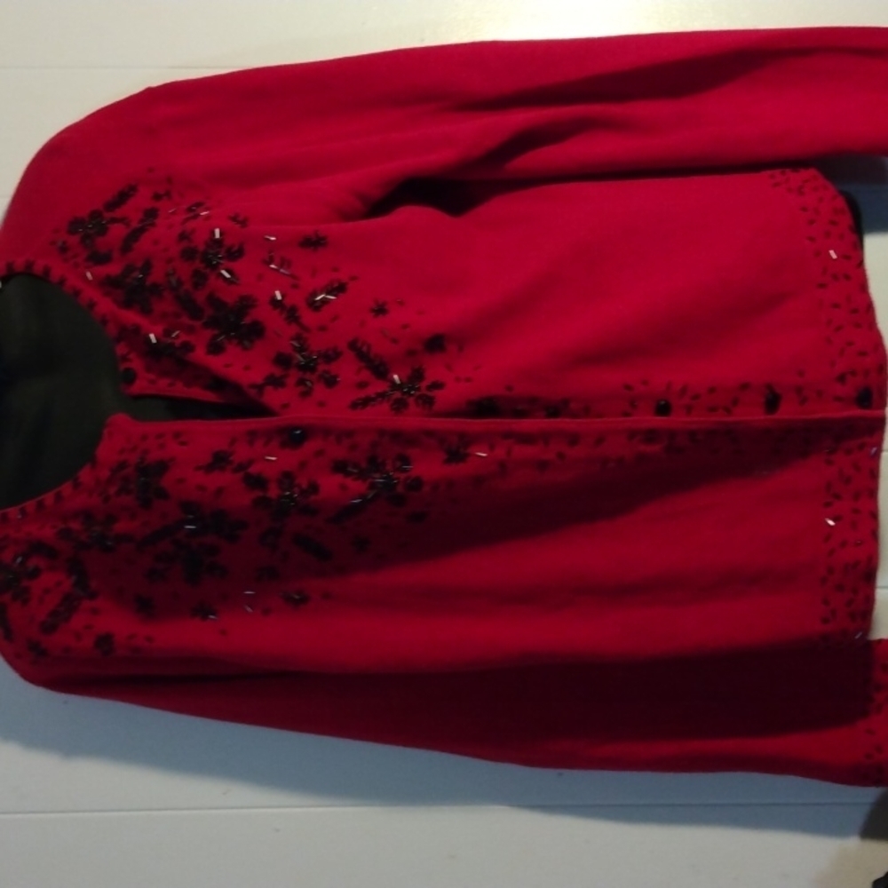 Holiday Vintage beaded red sweater by Kathie Lee collection Large